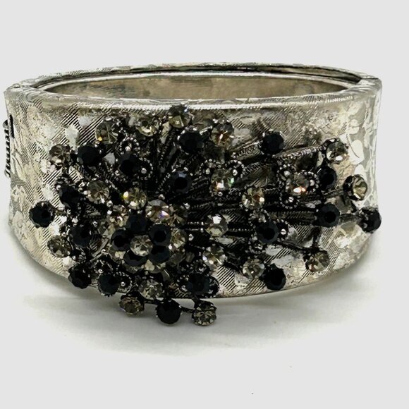 Vintage Black & Smokey Rhinestone Bracelet Hinged Etched Silver-Tone 6.5 Clamper - Picture 4 of 16